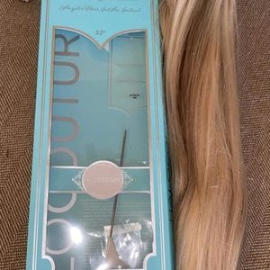 Brand new halo couture 22 inch layered